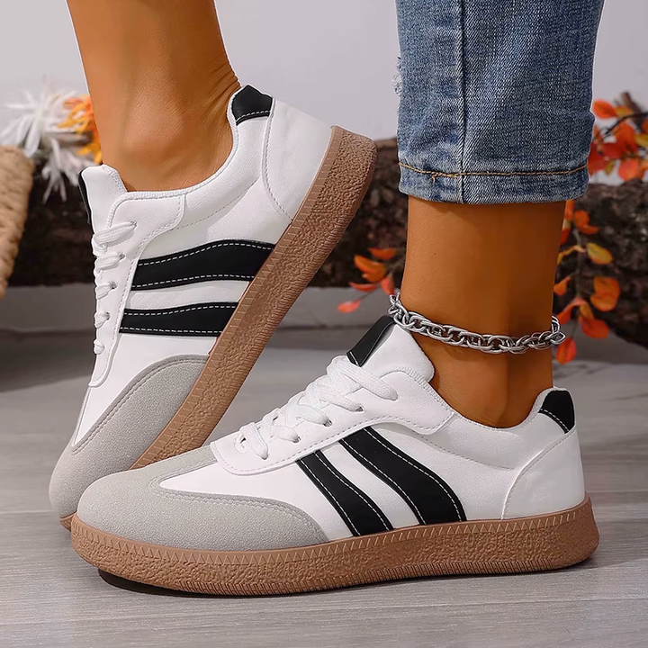 Ella Vintage Sneakers