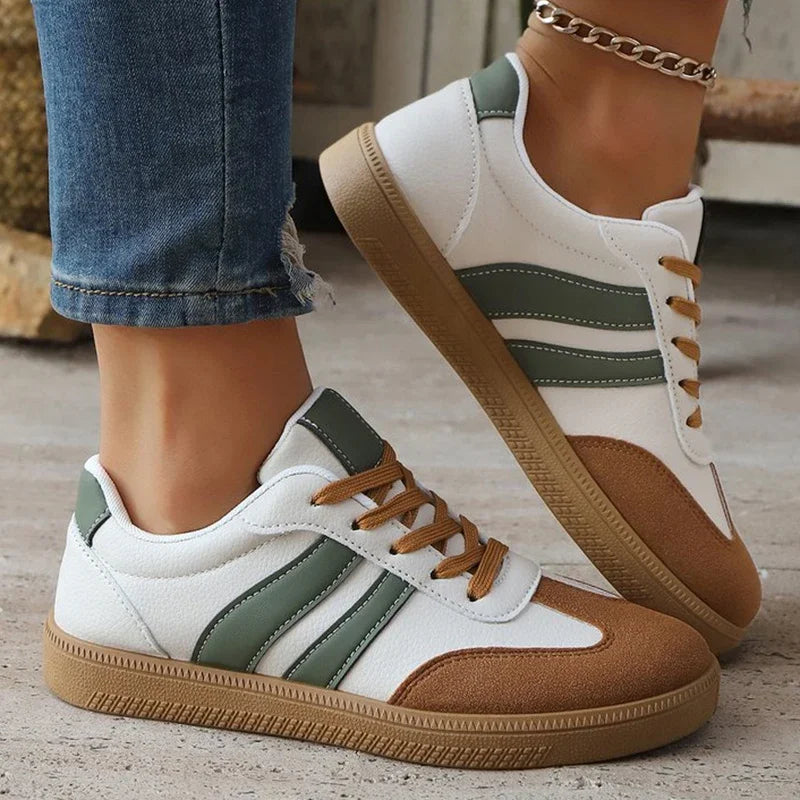 Ella Vintage Sneakers